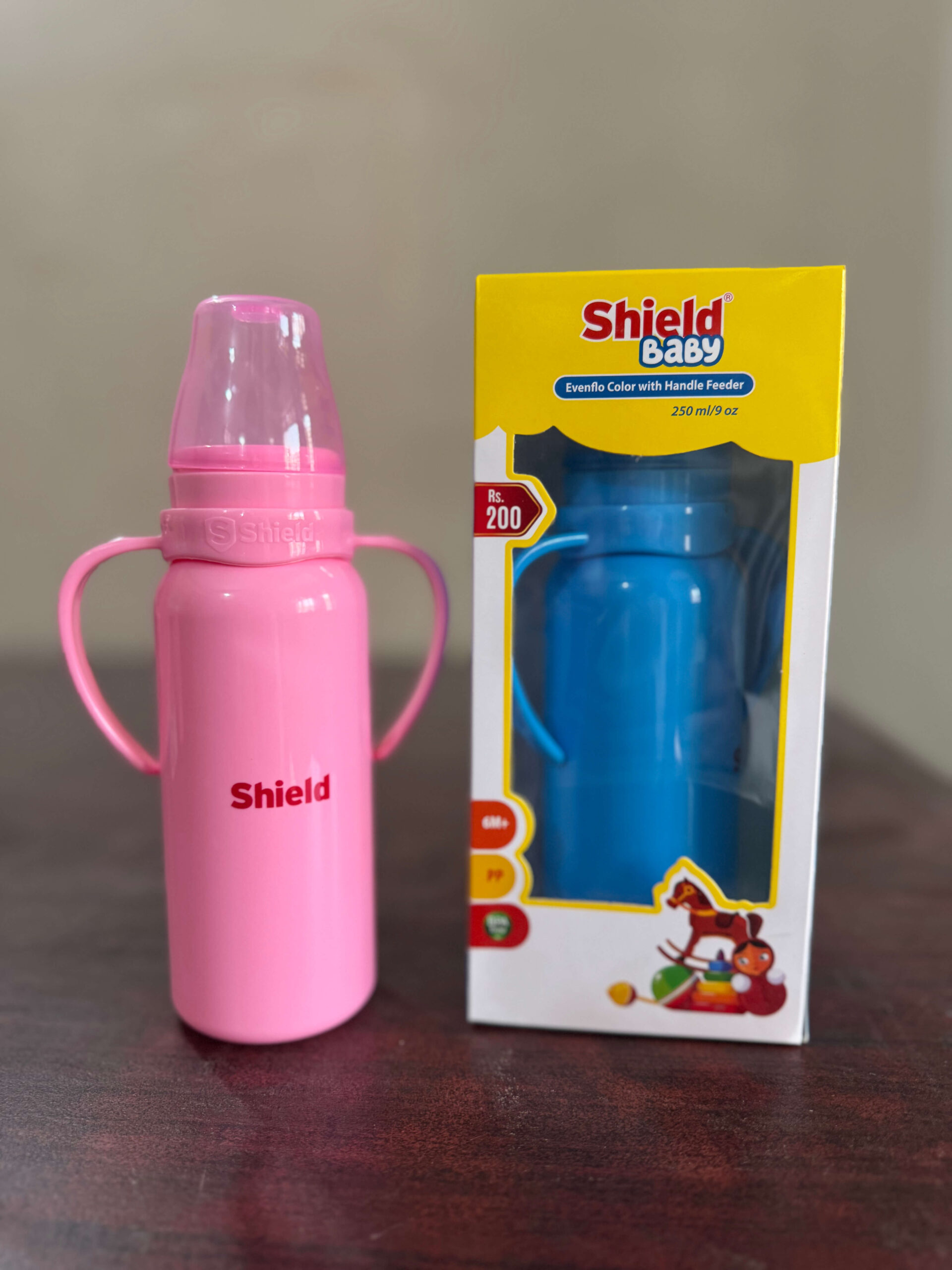 Shield Baby Feeder 250 ml